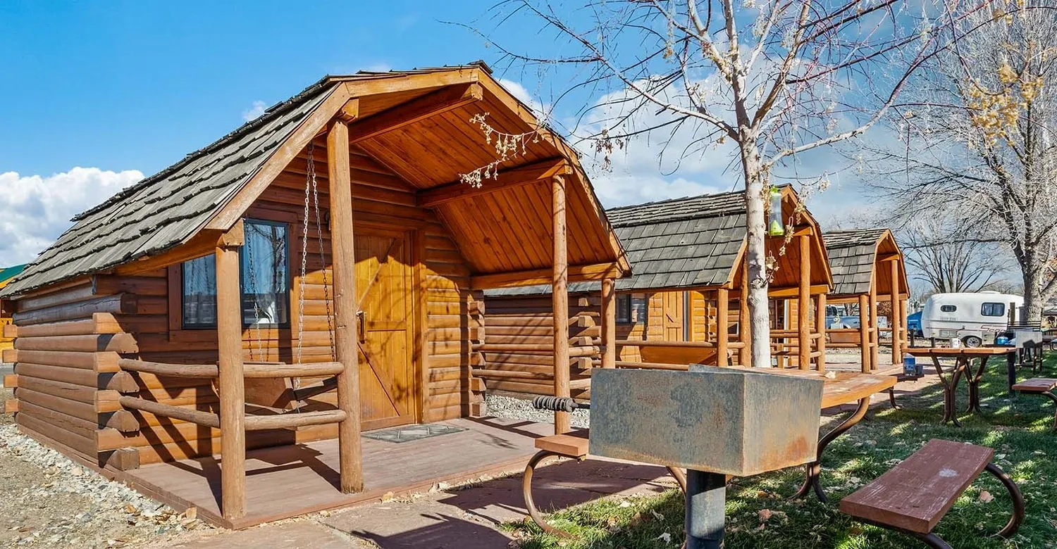 Mountain View Rustic Cabin